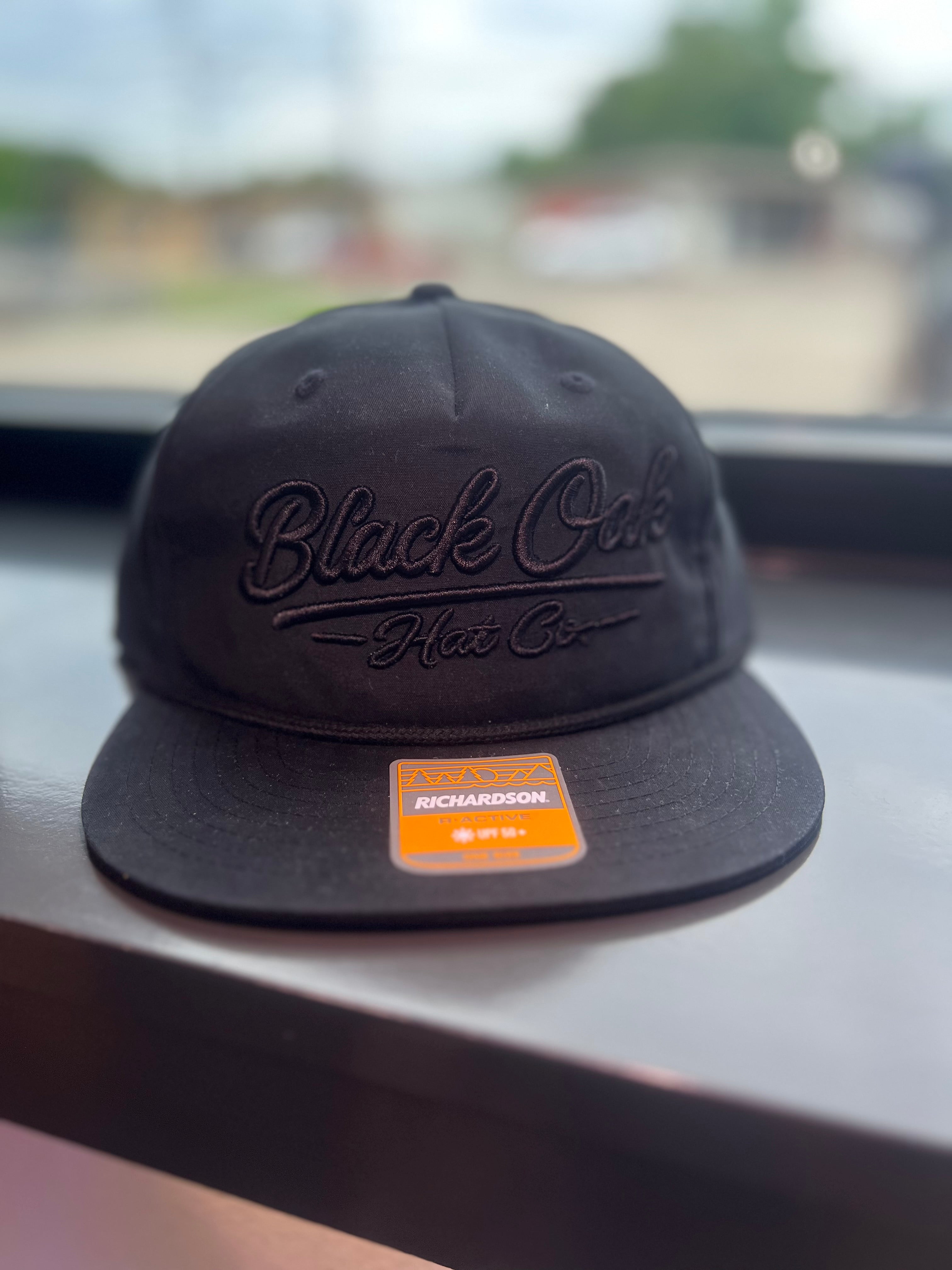Black Oak 3D Puff on Richardson Snapback 256 Black/Black
